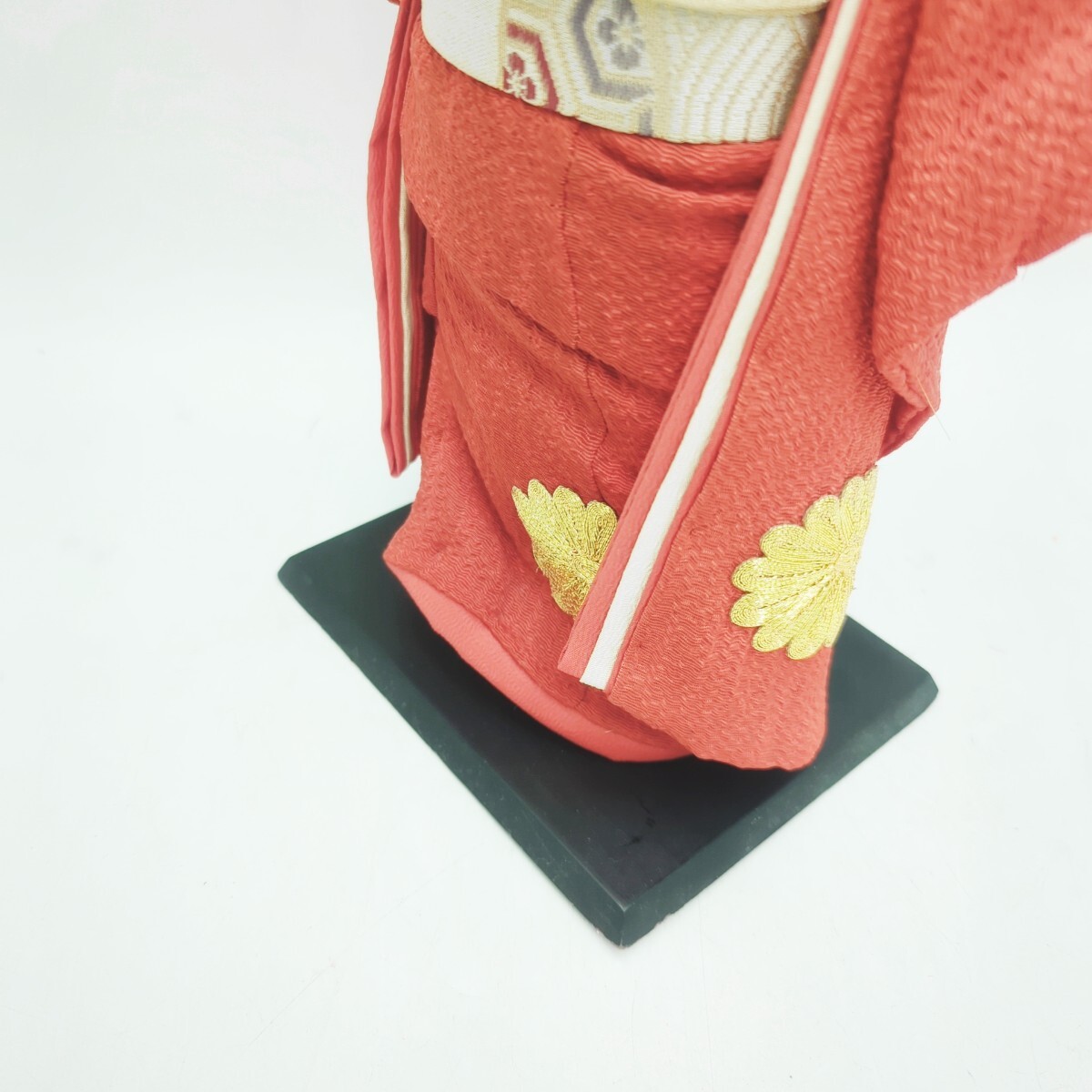 H04001 日本人形 女の子 アンティーク 置物 昭和レトロ 昭和 レトロ 人形 着物 赤_画像3