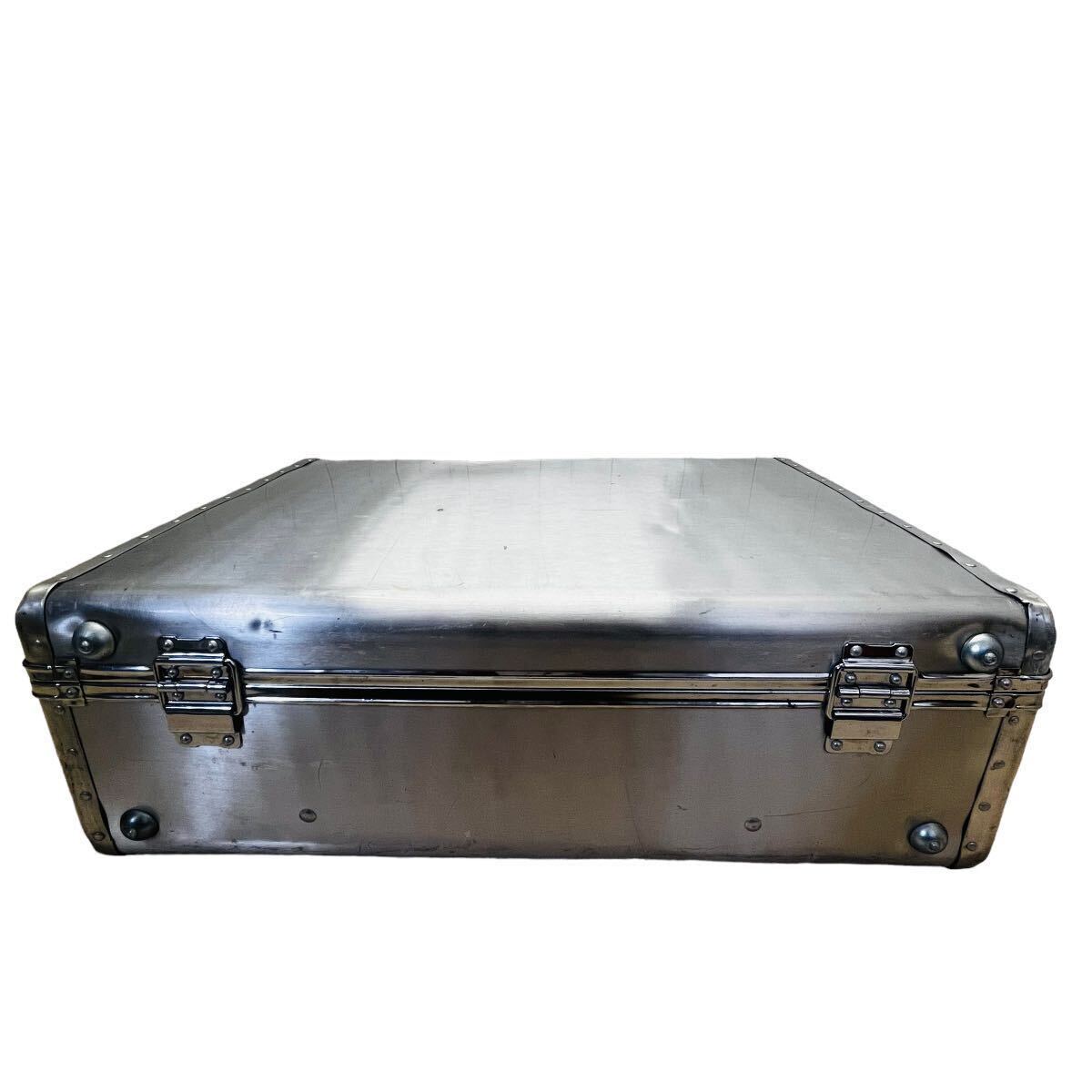 J04007 attache case aluminium suitcase hard case Vintage antique aluminium case business 