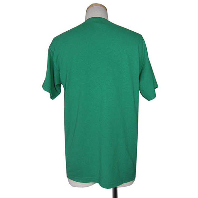 GILDAN イノシシ 紋章デザイン プリントtシャツ 緑色 グリーン ティーシャツ Tシャツ メンズ Mサイズ 古着_画像2