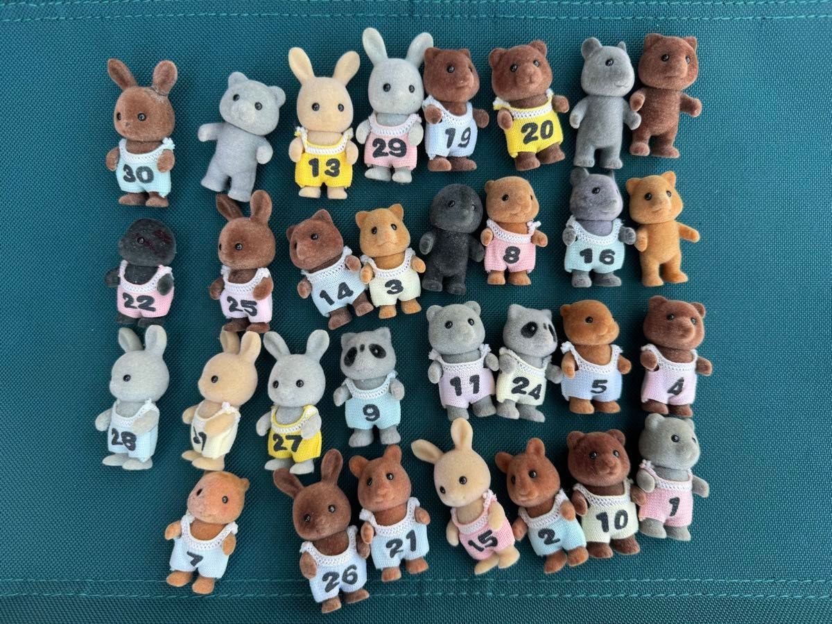 シルバニアファミリー 初期 赤ちゃんカレンダー エポック社 1987 シルバニアファミリー 初期 赤ちゃんカレンダー エポック社 1987
