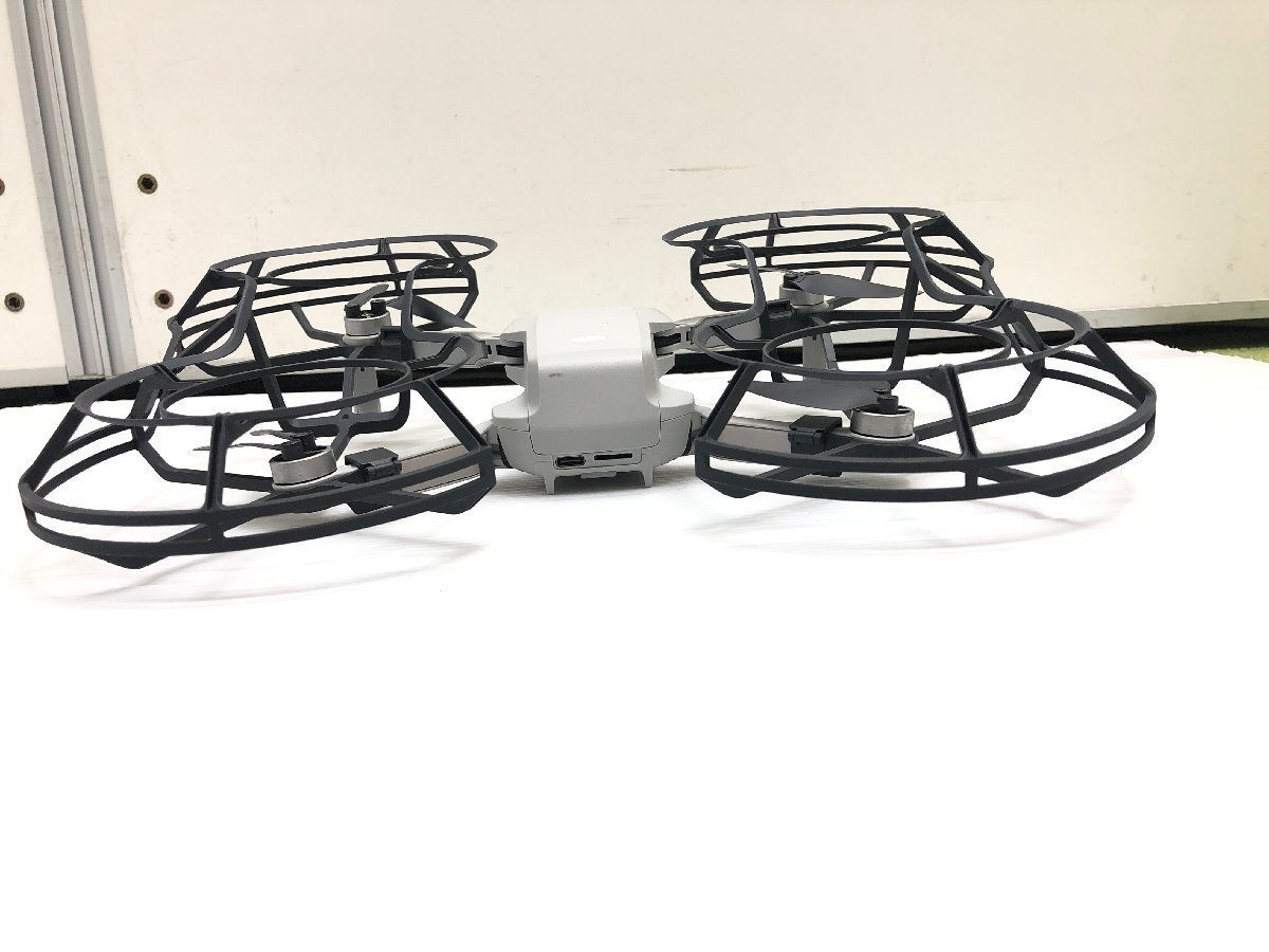 美品★DJI MINI 2 ドローン 4Kカメラ搭載3軸ジンバル 超軽量 折りたたみ可能 クイックショット 4倍ズーム 初心者向け Y04116Nの画像3