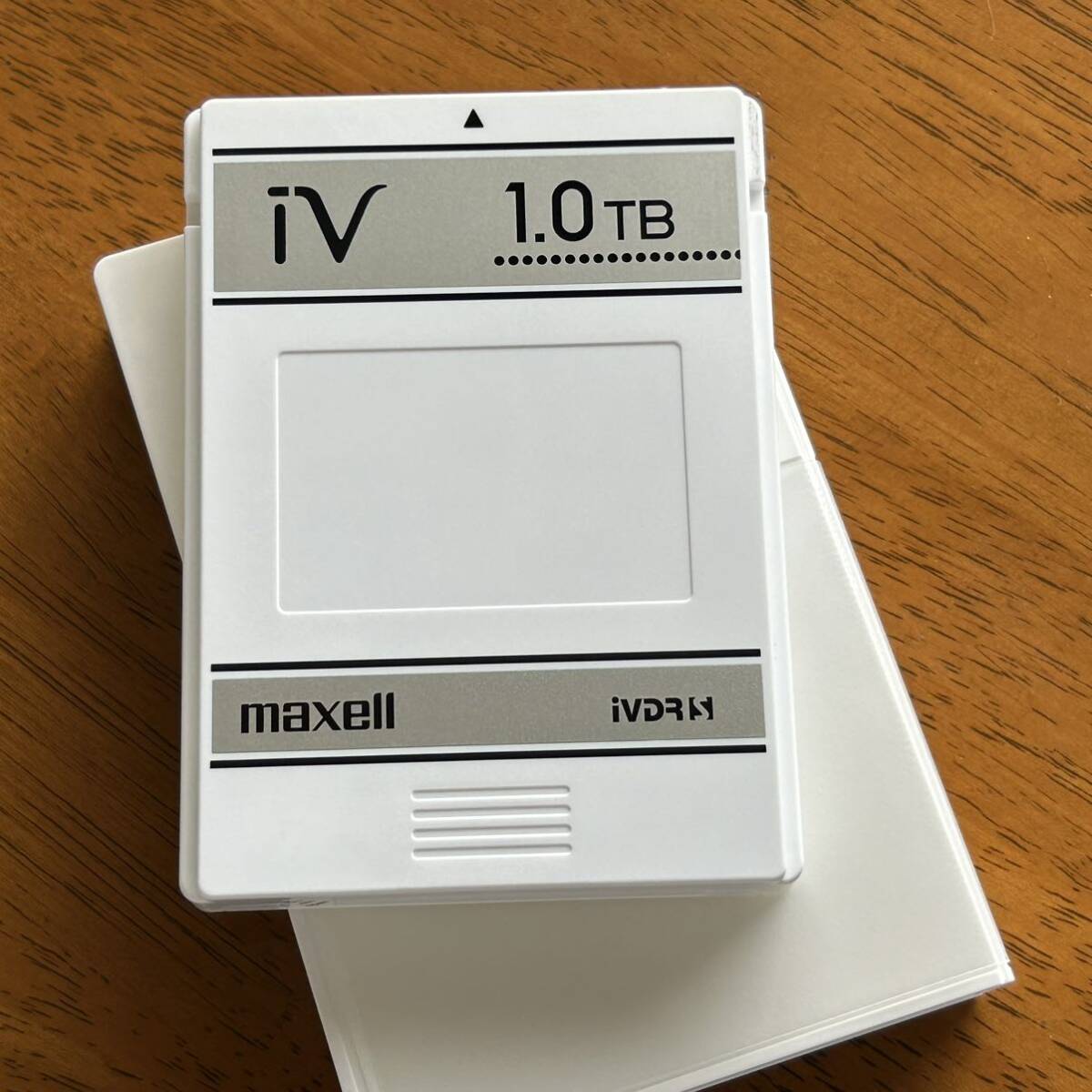 マクセル maxell iVDR-S カセットHDD 1TB ケース付き