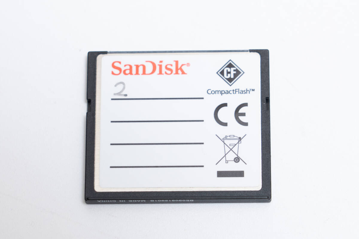 #85e SanDisk サンディスク Ultra 2GB 15MB/s CFカード コンパクトフラッシュ CF