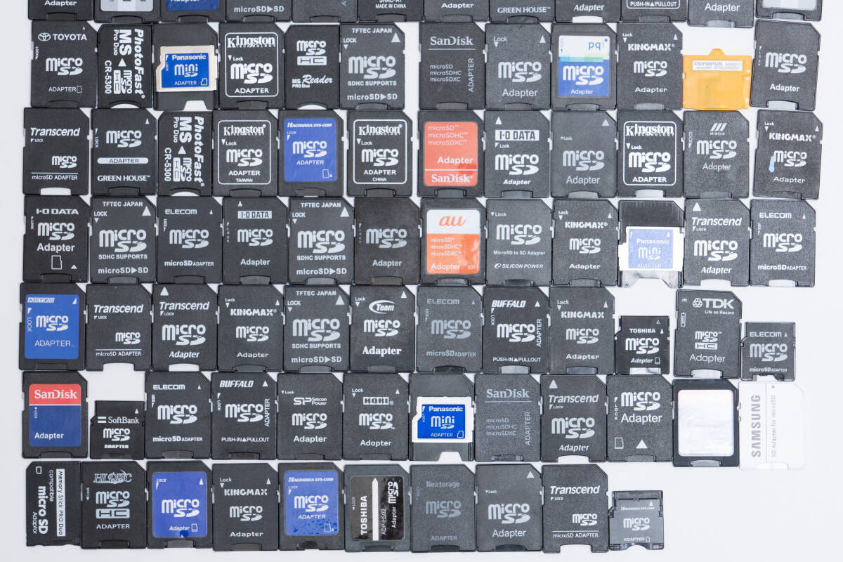 #96 microSDカード マイクロSDカード アダプター 合計900枚以上 デジカメ ガラケー 携帯 スマホ ジャンク 大量 現状品 まとめの画像8
