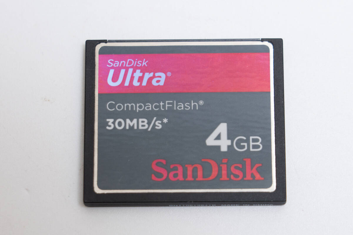 #81q SanDisk サンディスク Ultra 4GB 30MB/s CFカード コンパクトフラッシュ CF