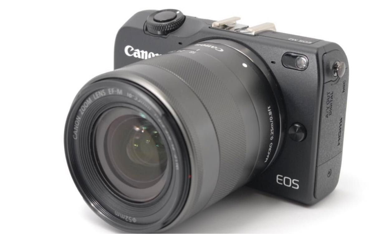 美品Canon キャノン　EOS M2☆Wi-Fi内蔵手ぶれ補正☆取扱説明書付き　ミラーレス一眼カメラ