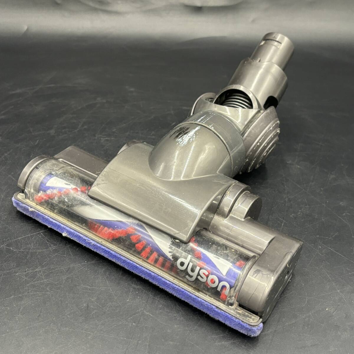 【動作品】dyson/ダイソン カーボンファイバーブラシ モーターヘッド 掃除機 パーツ ブラシ回転確認済み ② 24034_画像1