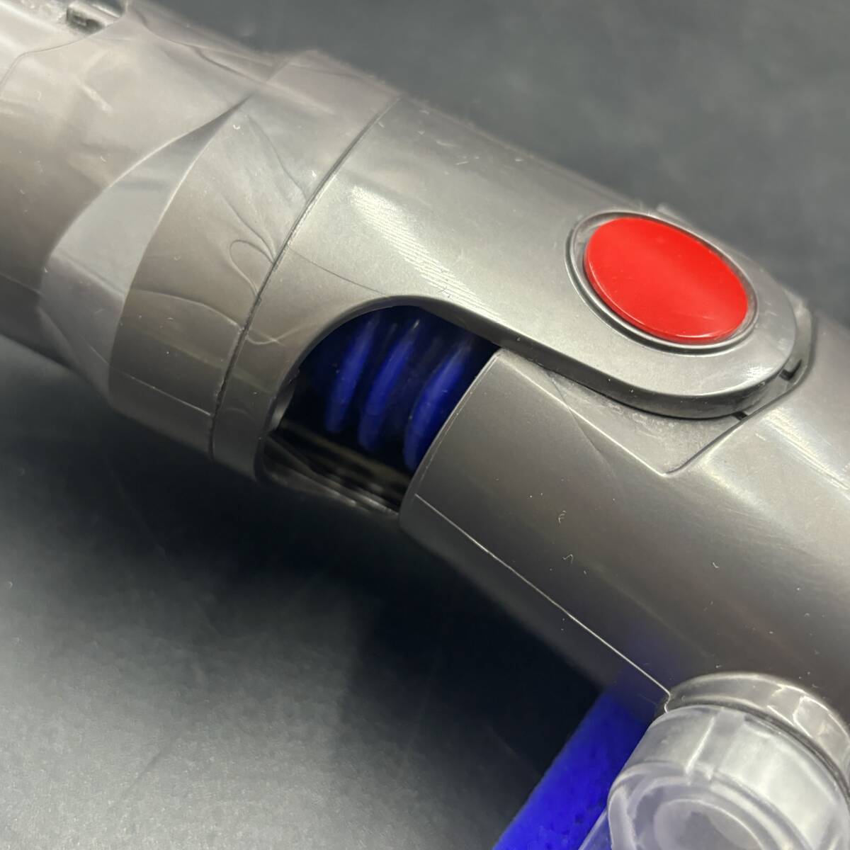 【動作品】dyson/ダイソン ソフトローラーヘッド サイクロンクリーナー 掃除機 パーツ ブラシ回転確認済み ⑩ 112232_画像8