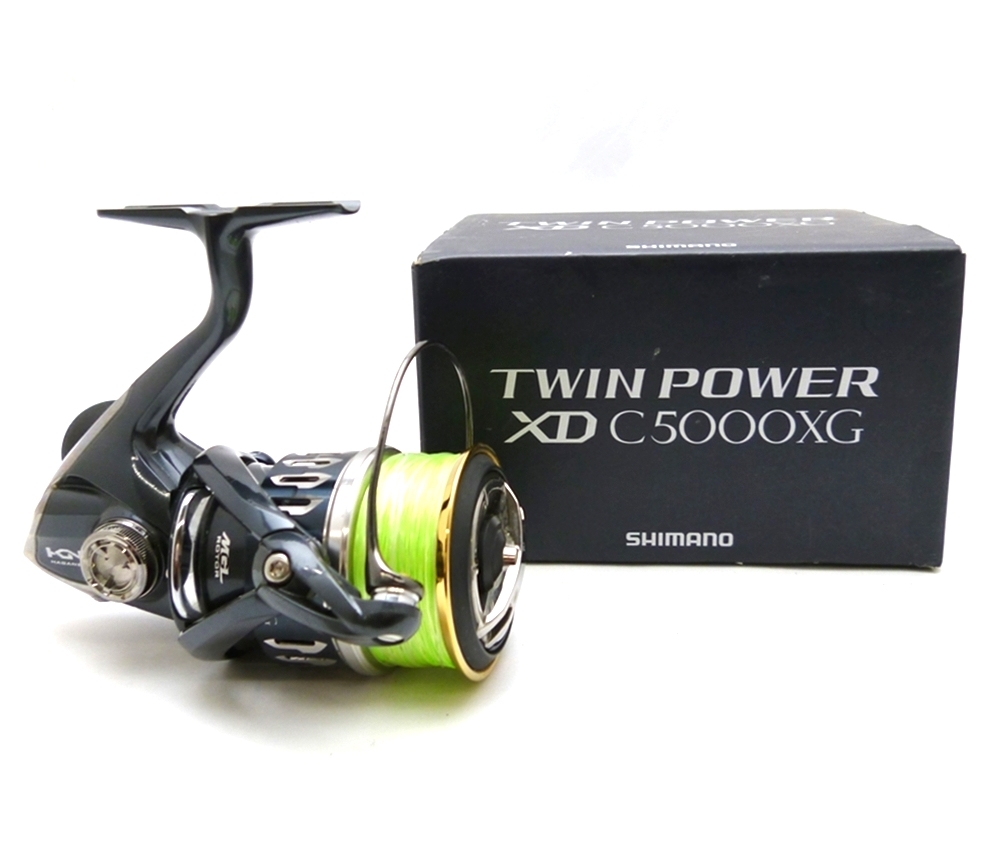 A24-704 SHIMANO シマノ TWIN POWER ツインパワー XD C5000XG スピニングリール 釣り 釣具 箱つき フィッシングの画像1