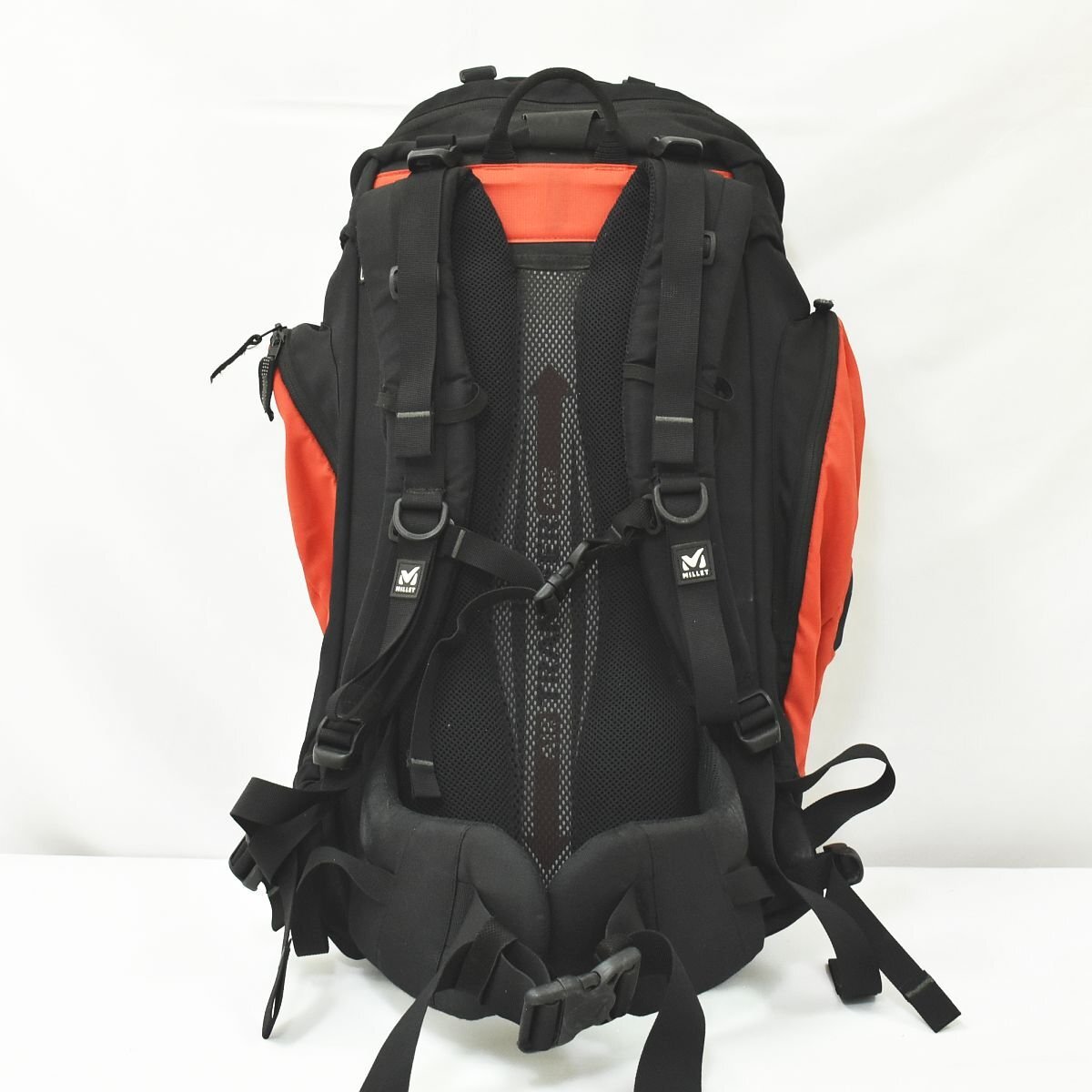 ★大容量 ミレー MILLET BREVENT 40L バックパック リュック レッド x ブラック リップストップ クライミング アウトドア ギア 登山 鞄★の画像3