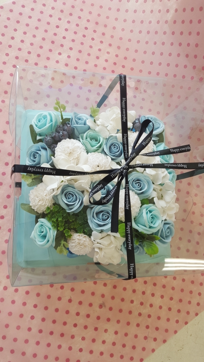  today from sale! birthday. celebration. memory day etc. car bon flower. flower cake diameter approximately 25.B