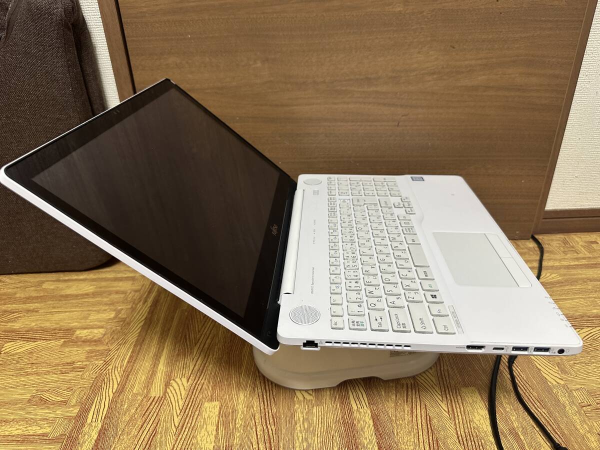 FUJITSU FMV LIFEBOOK FMVA77B1W Intel Core i7-7700HQ 2.80GHZ/HDD 750GB/RAM 8GB/15.6インチFHDタッチパネル/BD_画像3