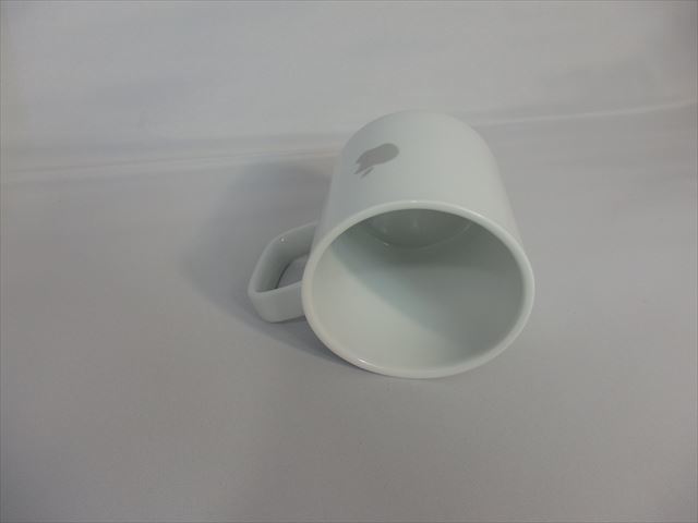 ★新品未使用★アップル マグカップ（アップルストア本社限定 波佐見焼 日本製) マグカップ（HASAMI）（シリコンバレー）白 AP1 の画像5