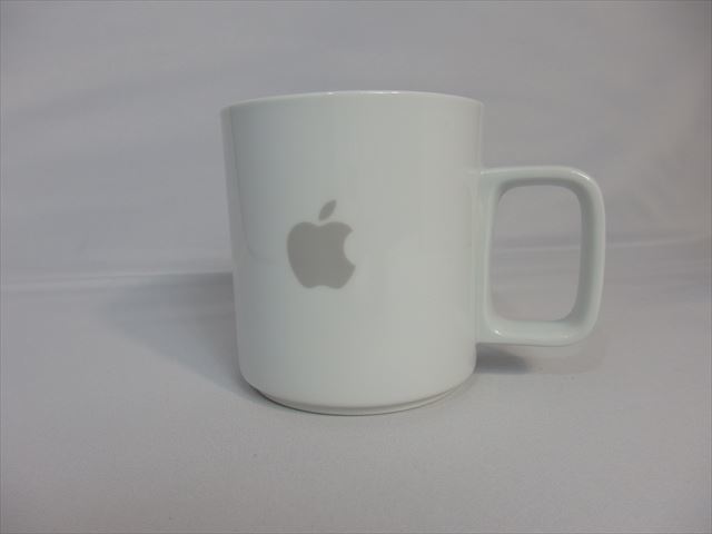 ★新品未使用★アップル マグカップ（アップルストア本社限定 波佐見焼 日本製) マグカップ（HASAMI）（シリコンバレー）白 AP1 の画像2