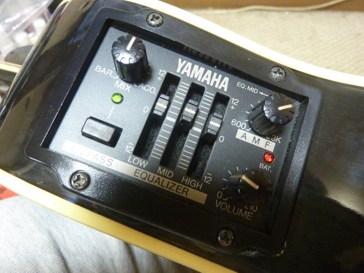 90年代製 Yamaha製 エレアコ ギター APX-8CS_画像9