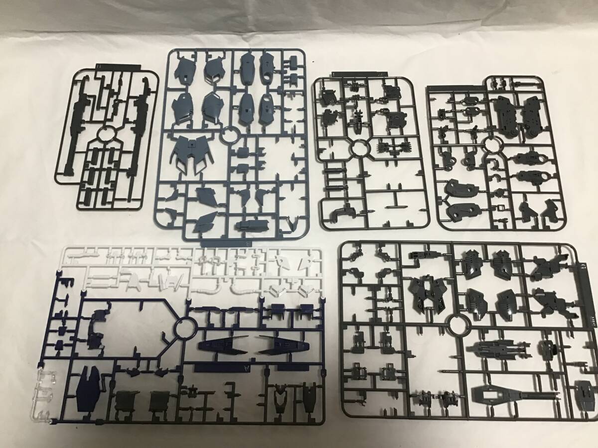 バンダイ MG ガンプラ MSN-001A1 DELTA PLUS デルタプラス 機動戦士ガンダムUCユニコーンの画像5