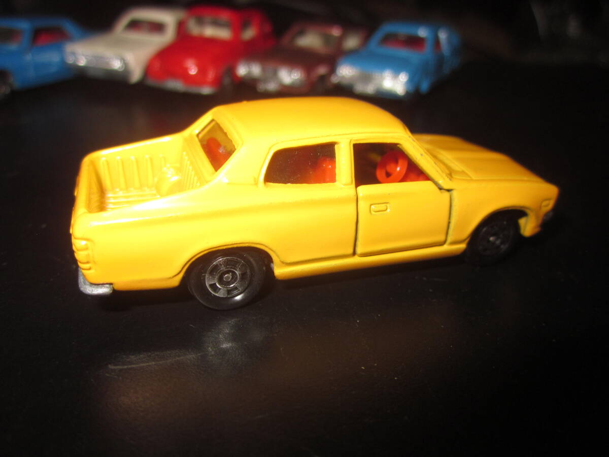 超レア物 コレクター放出 黒箱 国産 トミカ ダットサン ピックアップ ミニカー ／ 旧車 ヴィンテージの画像3