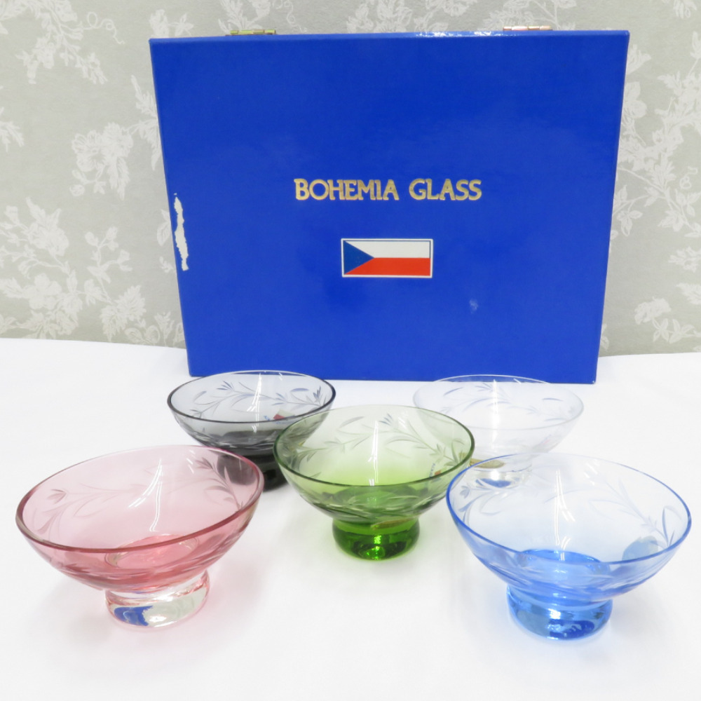 Bohemian glass ボヘミアングラス グラス 食器 盃 冷酒グラス 5客セット 箱有 ガラス 酒器 未使用品_画像1