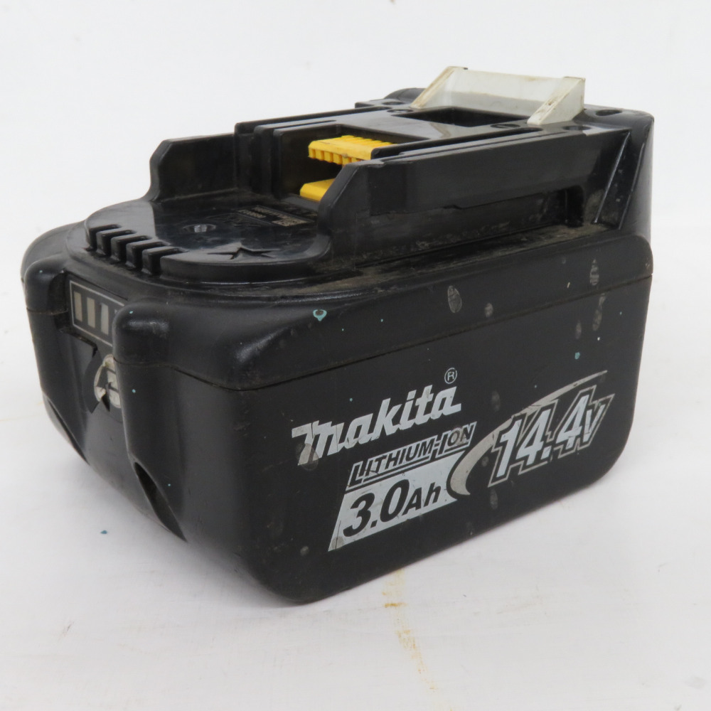 makita マキタ 14.4V 3.0Ah Li-ionバッテリ 残量表示付 充電回数122回 BL1430B A-60698 中古_画像2