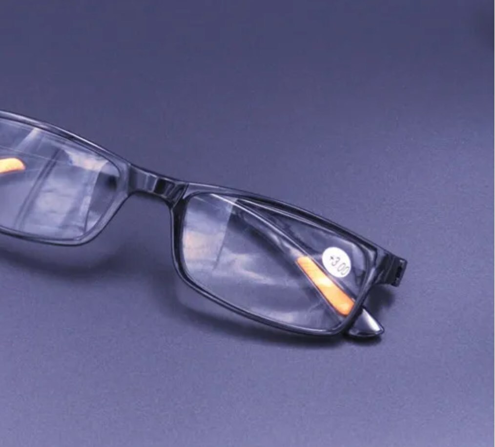 折れない老眼鏡 +3.0 シニアグラス 超軽量 追跡番号付 送料無料の画像4