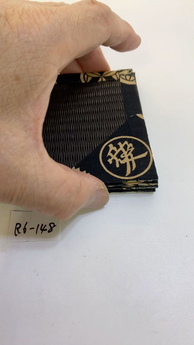 セキスイ黒メセキ畳、武将家紋柄のコースター4枚組 R6-148