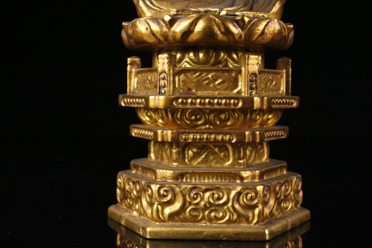 【LIG】仏教美術 木彫金彩色 観音菩薩坐像 27㎝ 仏像 朱塗厨子 寺院収蔵品 [.O]24.3の画像7