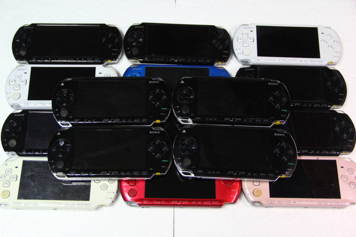 SONY PSP本体 PSP-3000/2000/1000 まとめて16個セット 送料無料 動作未確認のためジャンク品扱いの画像1