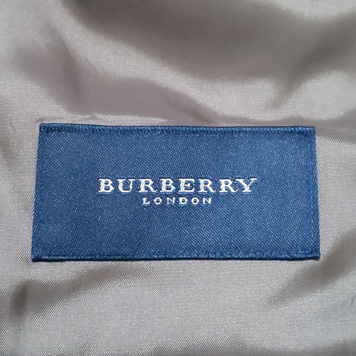 [ ultimate beautiful goods ]BURBERRY LONDON Burberry London cashmere . tailored jacket blaser khaki formal men's ML corresponding 