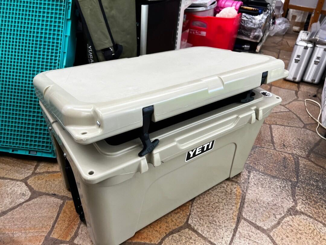 ○EW8731 YETI イエティ クーラーボックス 45 タンドラ○_画像1