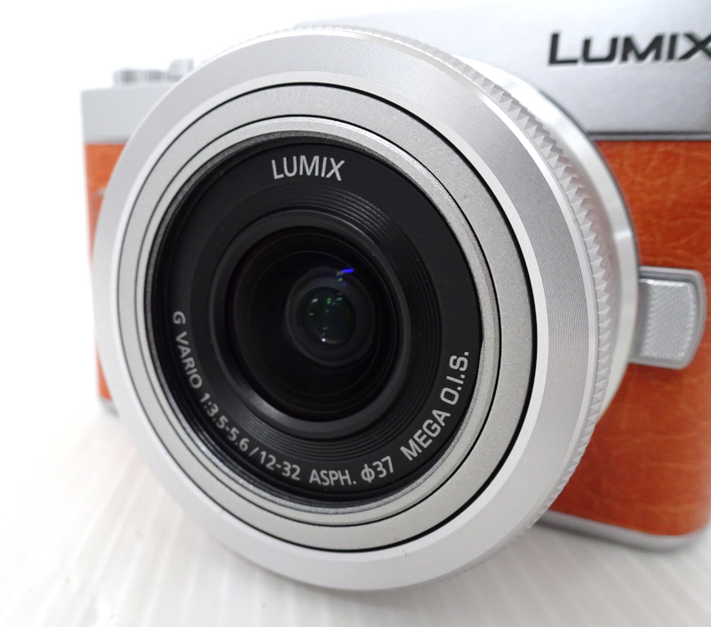 Panasonic パナソニック LUMIX G デジタルカメラ DC-GF10WA /G VARIO 1：4.0-5.6 35-100mm ASPH/G VARIO 1:3.5-5.6 12-32mm ASPH レンズ2点の画像3