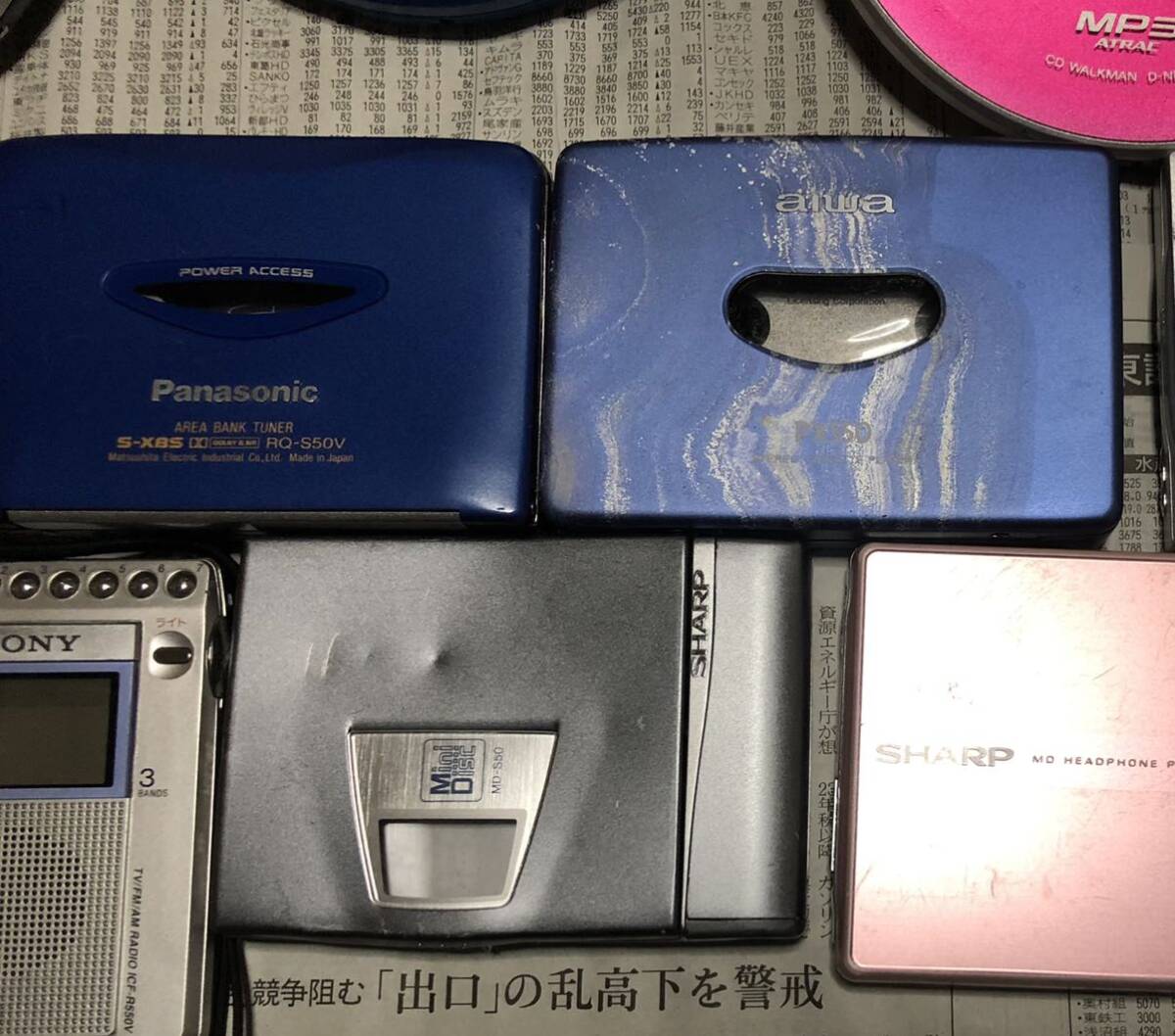 1円スタート！SONY/AIWA/Panasonic/WALKMAN/CD、MD、カセットプレイヤー/ラジオ/イヤフォン/リモコン/再生機器大量まとめ売り ジャンクの画像5