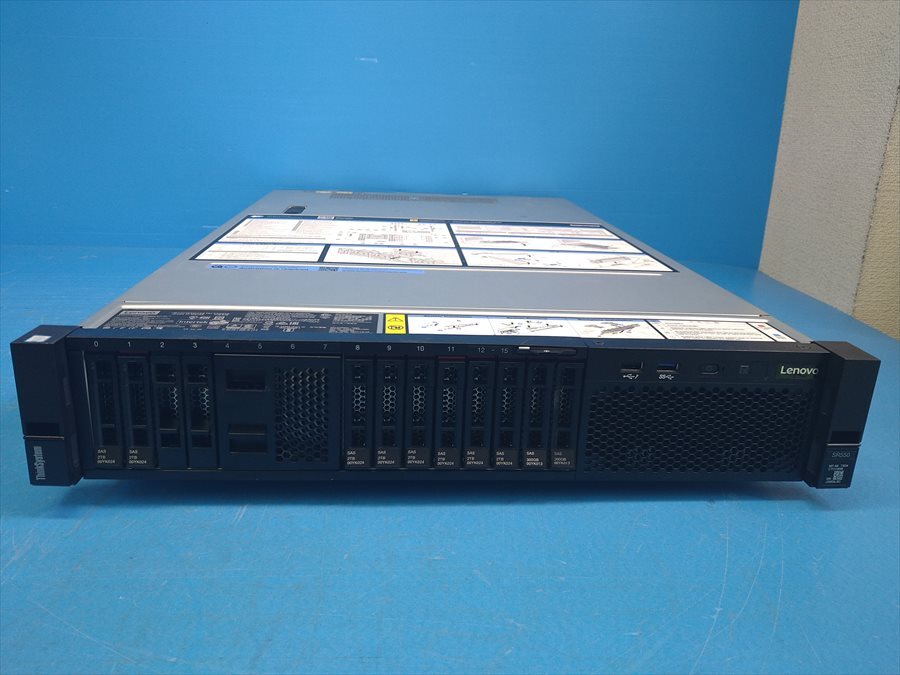 ■Xeon Silver 4110 メモリ64GB搭載 Lenovo/レノボ SR550 2Uサーバー HDD無し/OS未#1
