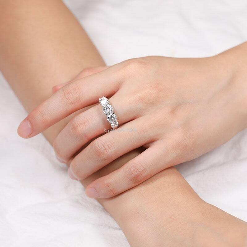 モアサナイト 3.6ct 指輪 9号 リング 婚約指輪 エンゲージリング ハート キューピッド H&C 鑑定書付き 人工 ダイヤモンド ダイアモンドの画像5