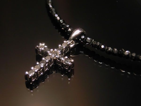 【輝き】 SV925 天然 ブラックダイヤモンド ネックレス クロス デザイン 十字架(超キラキラ/刻印有 1-1212の画像1