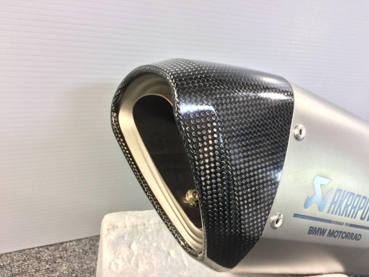 管理番号02935 【美品】 AKRAPOVIC アクラポビッチ スリップオン マフラー S1000RR 19- K67 S1000R 21-の画像2