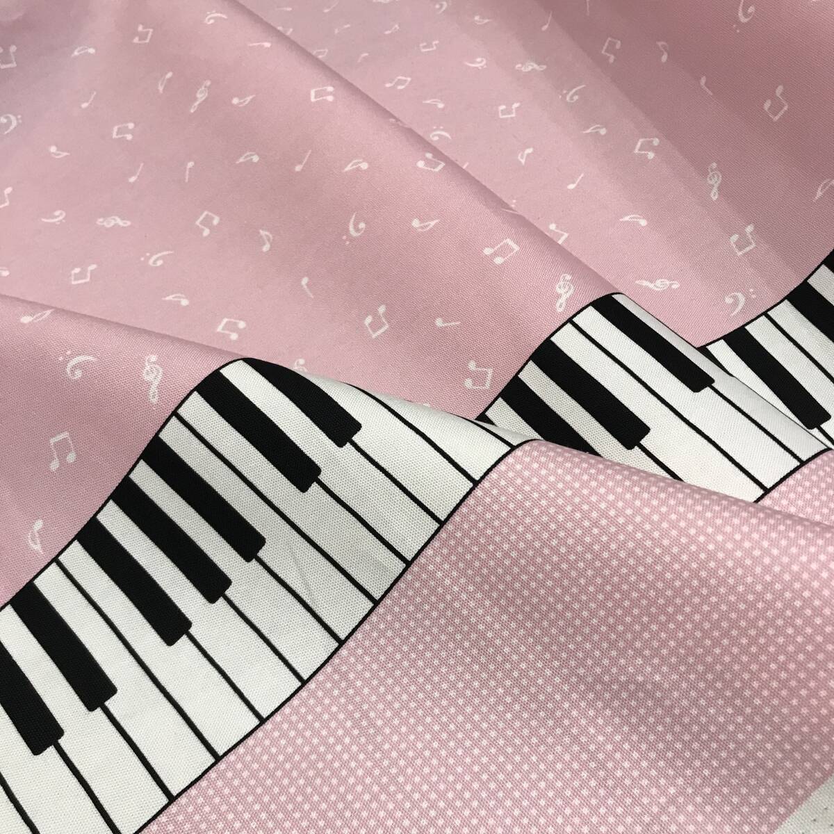 日本製　3m　Handworks Fabric④　鍵盤　ピンク　オックス　ハギレ_画像5