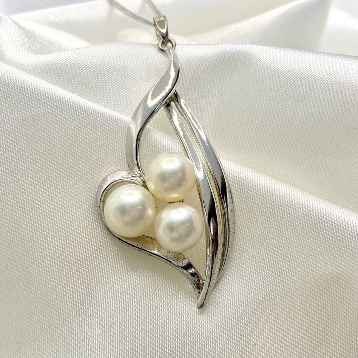 MIKIMOTO 3粒 真珠 ネックレス SILVER シルバー ホールマーク S 925 刻印 ヴィンテージ パール 本真珠 ペンダント 装飾品_画像1