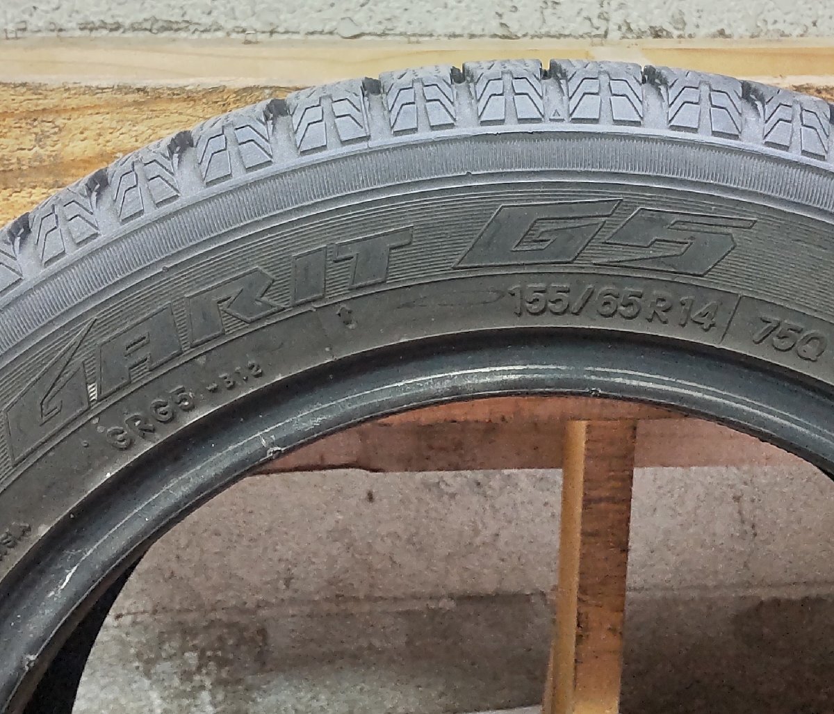 スタッドレス タイヤ 4本 2019年製 155/65R14 75Q TOYO GARIT G5 7.6-7.1 中古_画像3