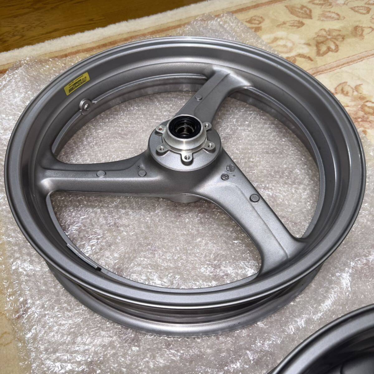 ホンダ CB400SF NC39 NC42 ホイール 前後 セット スプロケット ホンダ CB400SF NC39 NC42 ホイール 前後 セット スプロケット