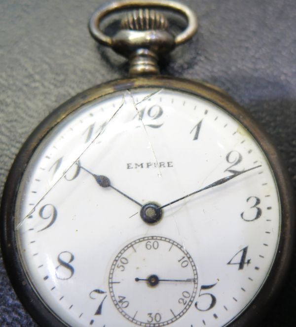 ◆懐中時計◆EMPIRE 精工舎 SEIKO スモセコ 懐中時計 silver900 三つ折りボディ 風防割れ 手巻き 稼働品_画像3