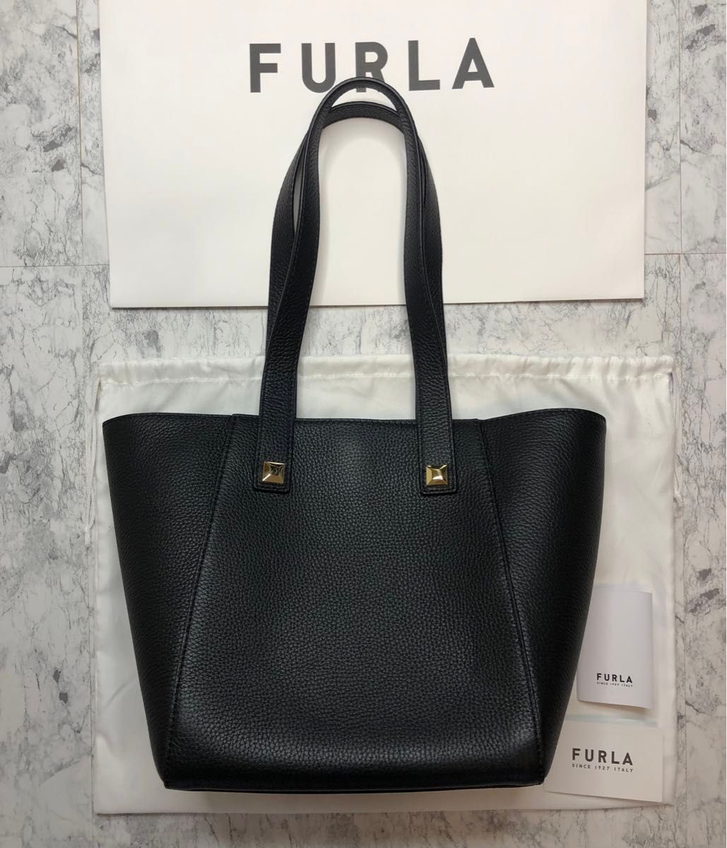 【早い者勝ち/値下げありあり】定価格¥66000 トートバッグ(FURLA/フルラ)黒/ブラック