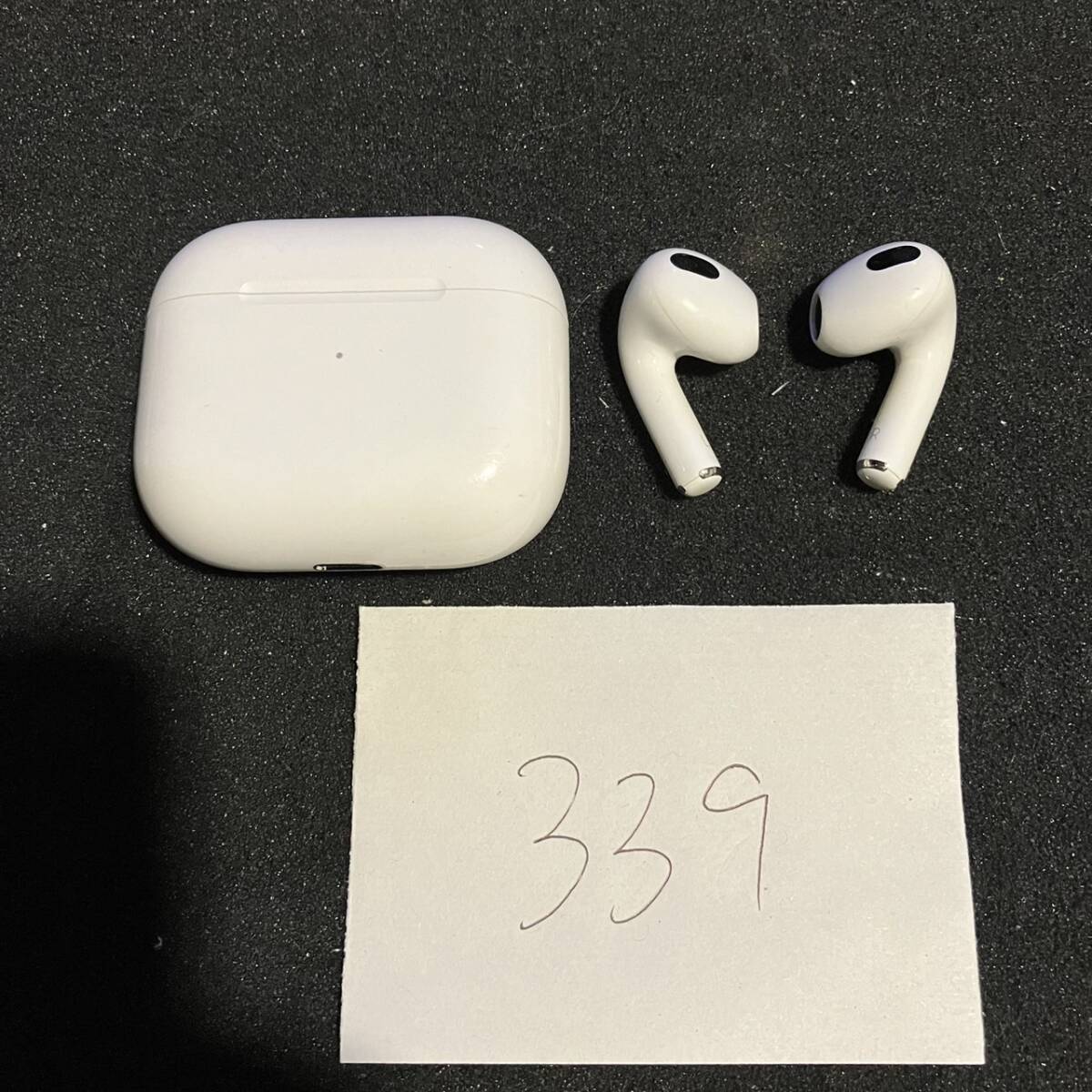 正規品 最安 美品 送料無料 Apple Airpods エアーポッツ エアポッツ 第3世代/A2564・A2565・A2566/ワイヤレスイヤホン 管理339