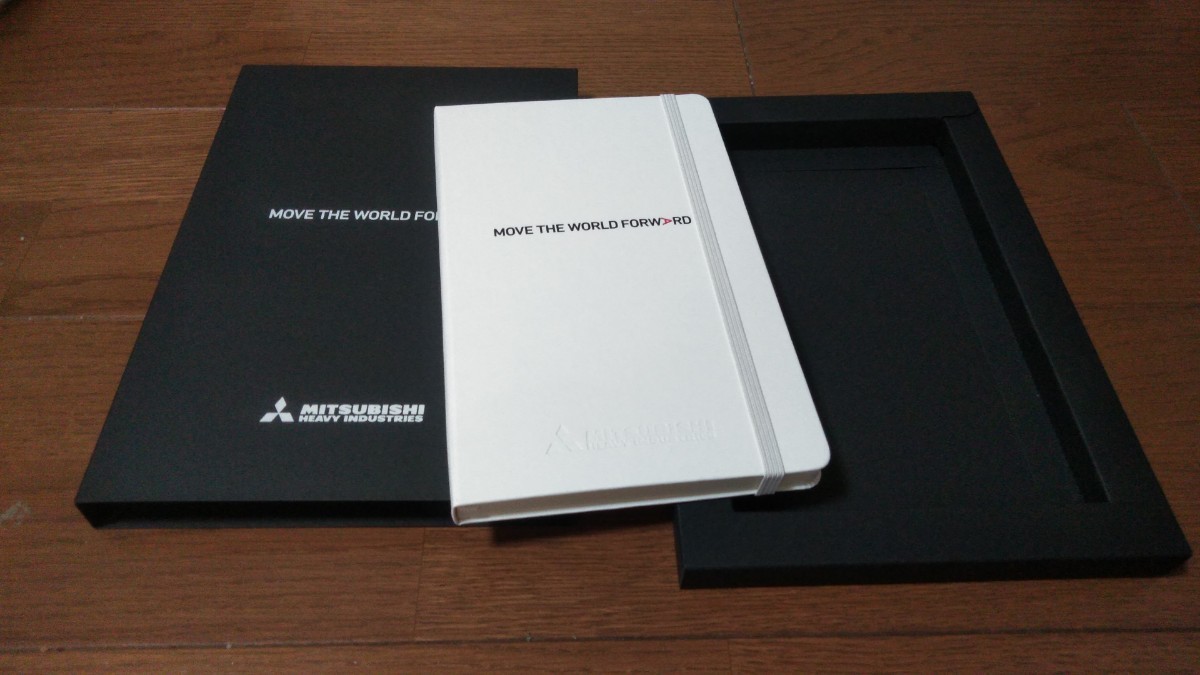 モレスキン MOLESKINEノート 白色 未使用品 三菱重工 MITSUBISHI HEAVY INDUSTRIES 箱入り 本体寸法約21x13x1.8cm レターパックライト370円の画像2