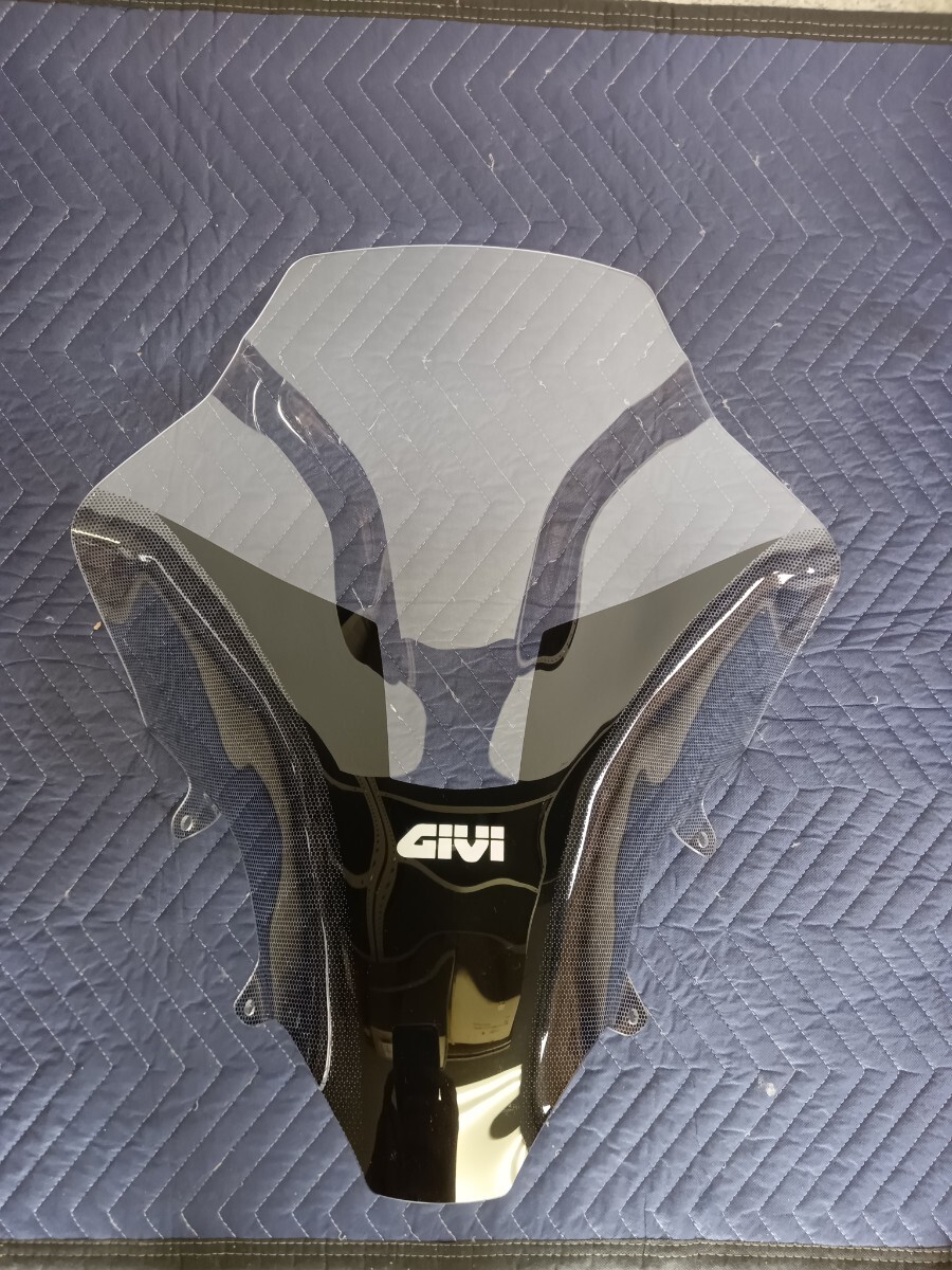 GIVI D1190ST PCX JK05 ウィンドシールド KF47 スクリーンの画像1