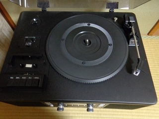 TEAC ターンテーブル/カセットプレーヤー付CDレコーダー LP-R550USB LPプレーヤー/CDプレーヤー/カセットデッキ ティアックの画像2