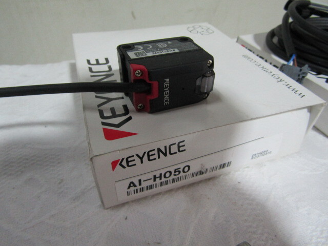 KEYENCE キーエンス 面光電 分離型センサヘッド アンプセット AI-H050 AI-1000 OP-87056 OMRON S8FS 他全部で！_画像2