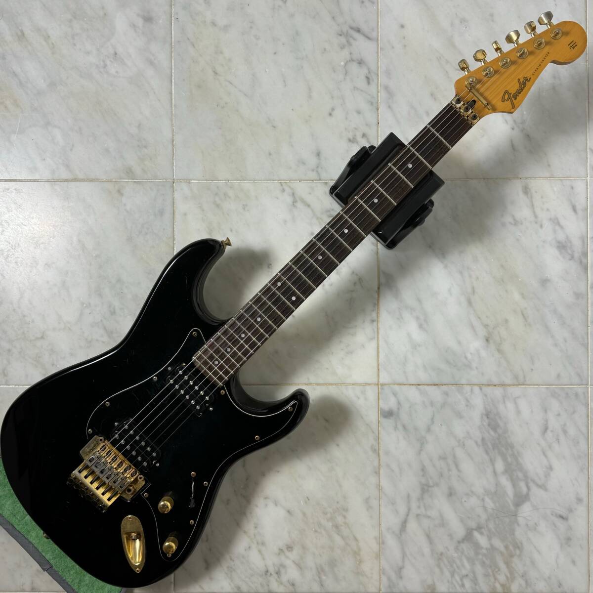 Eシリアル Fender Japan STR-80R ストラト フジゲン 日本製 1984〜1987年 EX-TREM Floyd Rose 搭載 フェンダー ジャパンの画像1