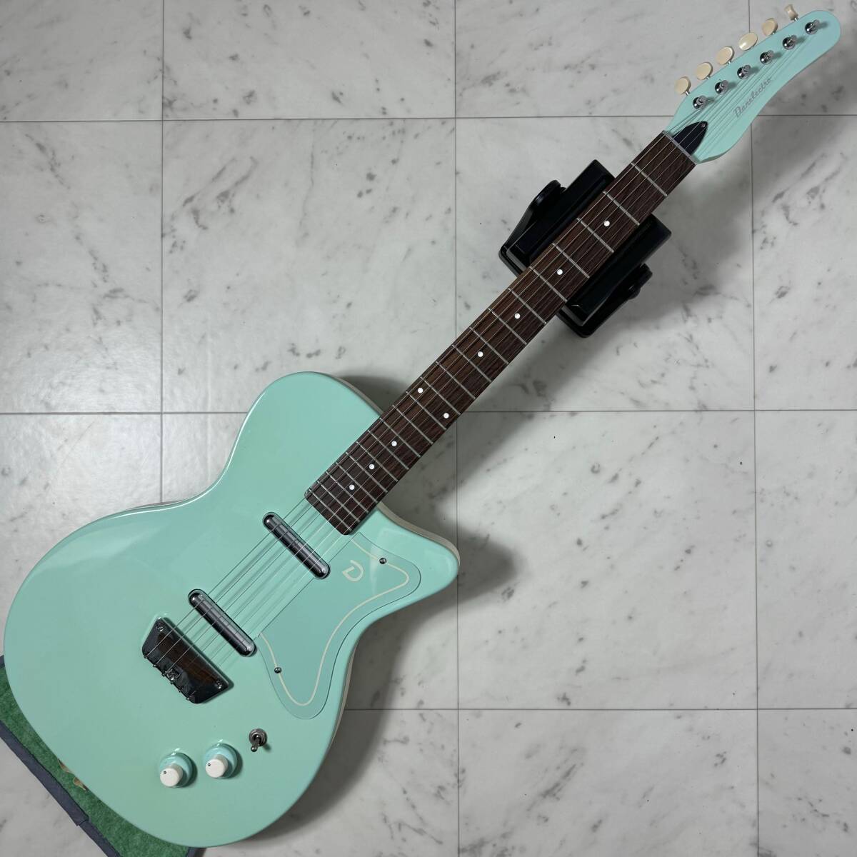 美品 DANELECTRO 56 Single Cutaway Guitar Aqua エレキギター ダンエレクトロの画像1