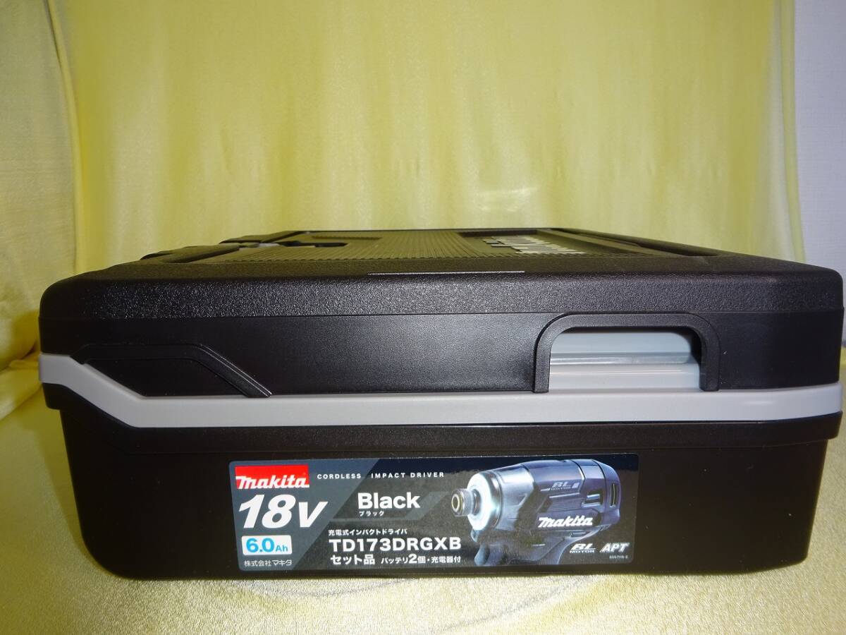 未開封品 makita/マキタ 18V 充電式 インパクトドライバ TD173DRGXB ブラック バッテリー２個 18V 6.0Ah 黒の画像3
