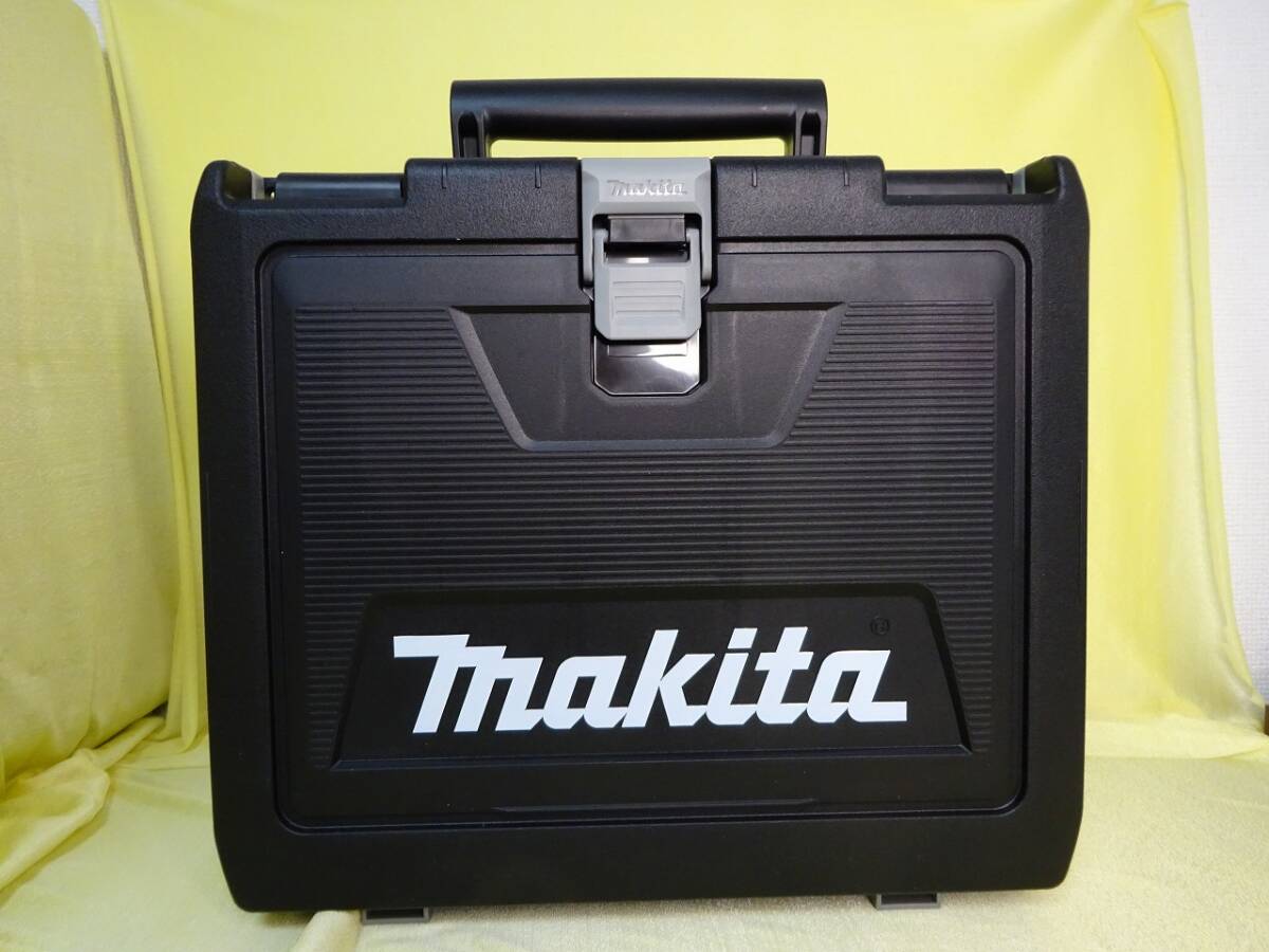 未開封品 makita/マキタ 18V 充電式 インパクトドライバ TD173DRGXB ブラック 純正バッテリー２個 18V 6.0Ah 黒の画像2